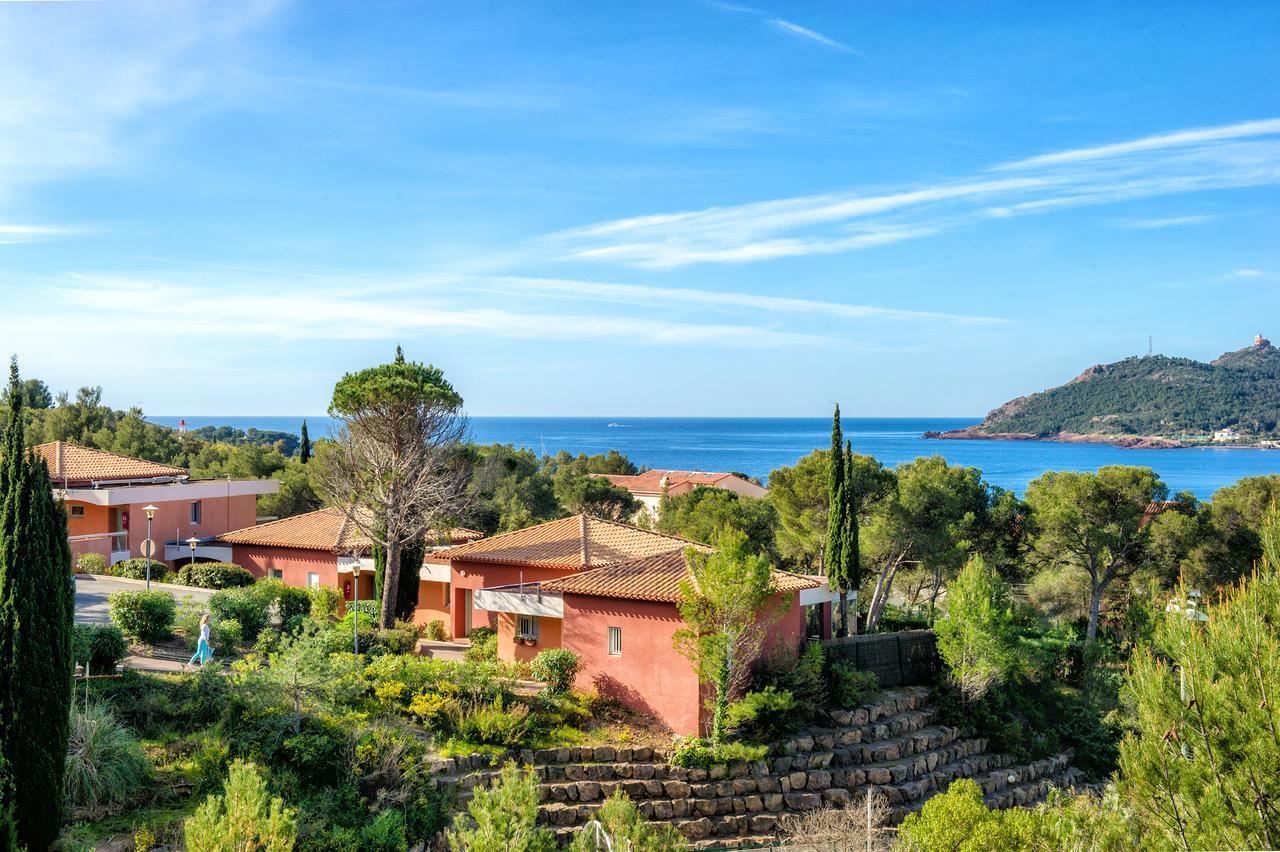 Village Club Les Mas De L'Esterel Saint-Raphaël Buitenkant foto