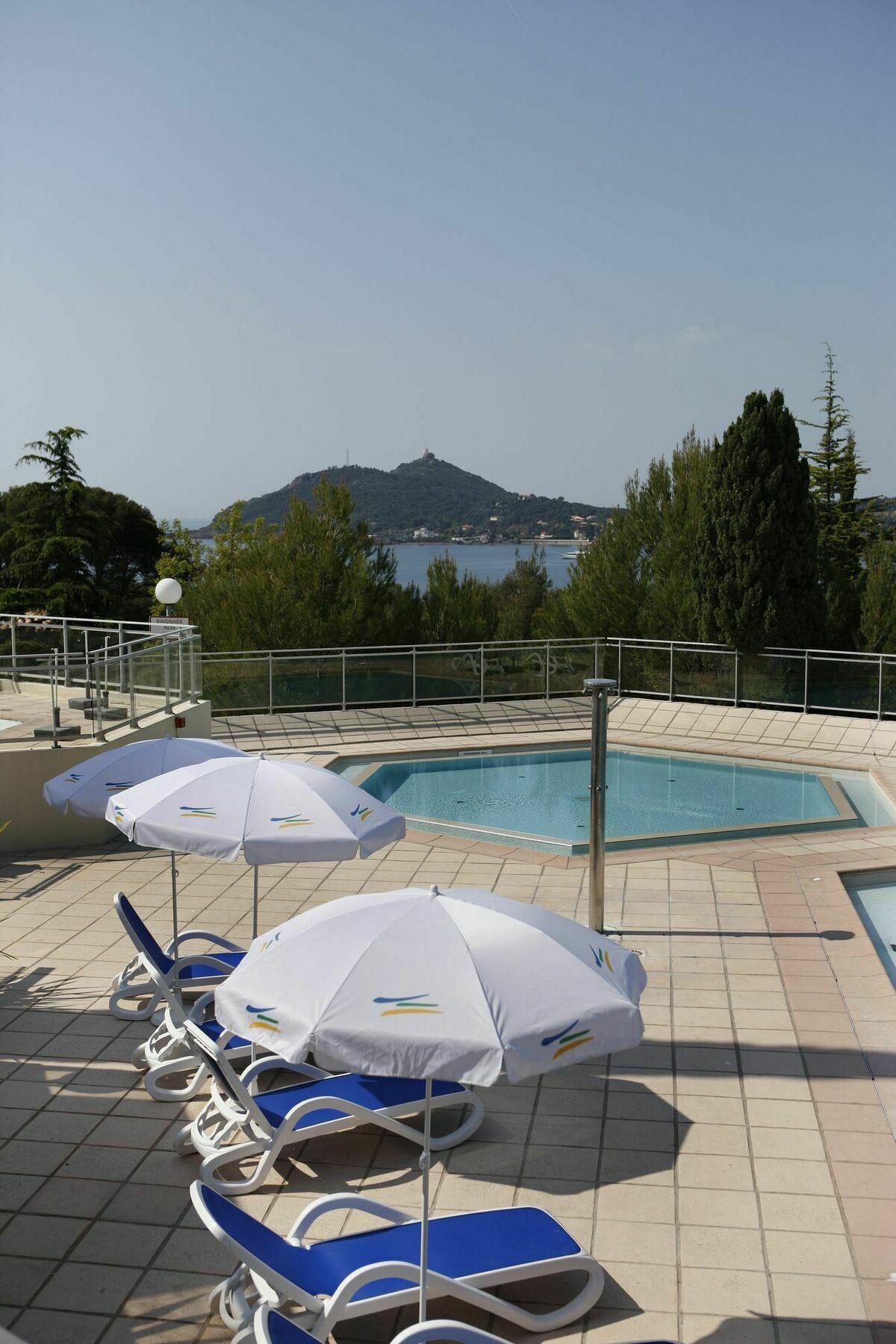 Village Club Les Mas De L'Esterel Saint-Raphaël Buitenkant foto