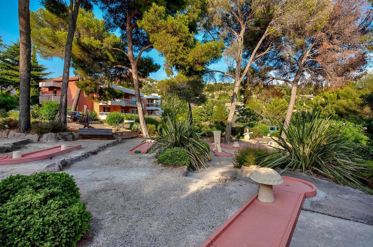Village Club Les Mas De L'Esterel Saint-Raphaël Buitenkant foto